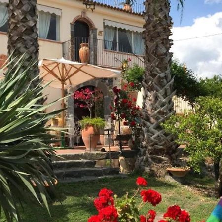 La Capanna Di Giuseppe E Maria Taormina Exterior foto